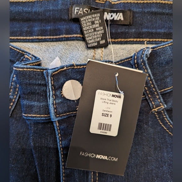 Jeans - Picture 4 of 4